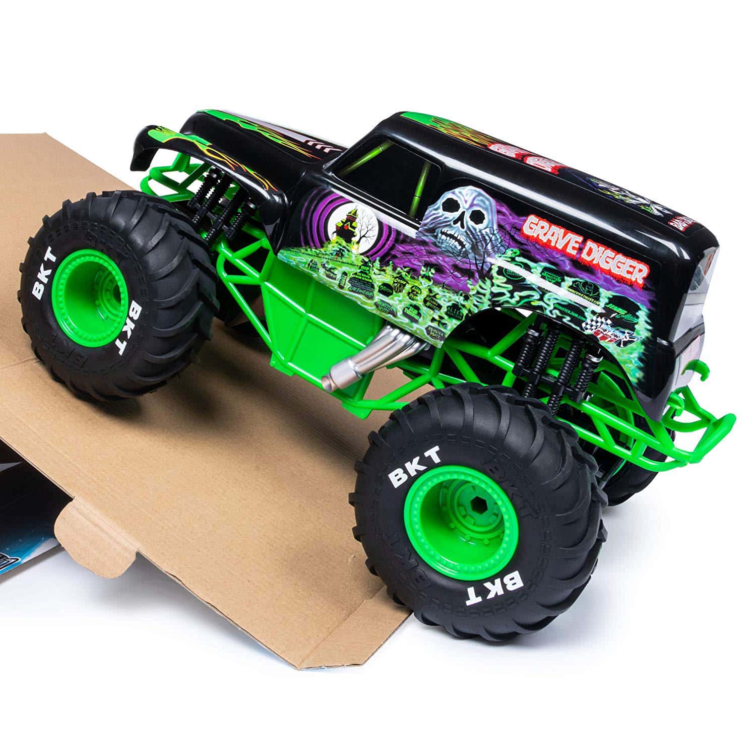 Monster Jam Monster Trucks Review - The RC Truck You Always Wanted