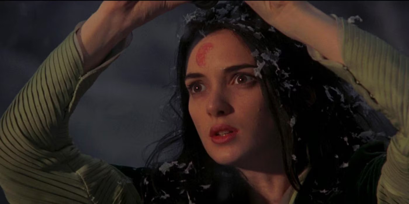 Mina Murray Bram Stoker’s Dracula best winona ryder movies