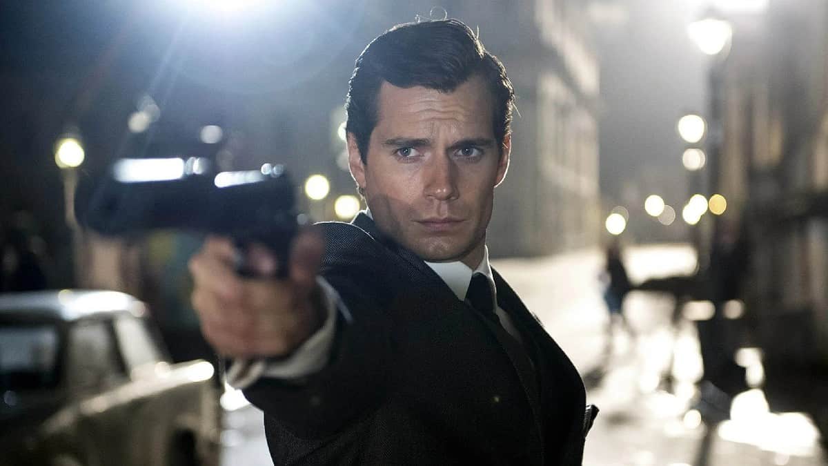 James-Bond-Director-Says-Henry-Cavill-Is-Too-Old-To-Be-007