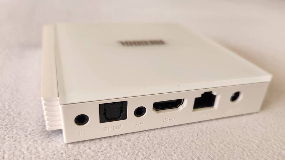 Mecool KM2 Plus Deluxe TV Box Review