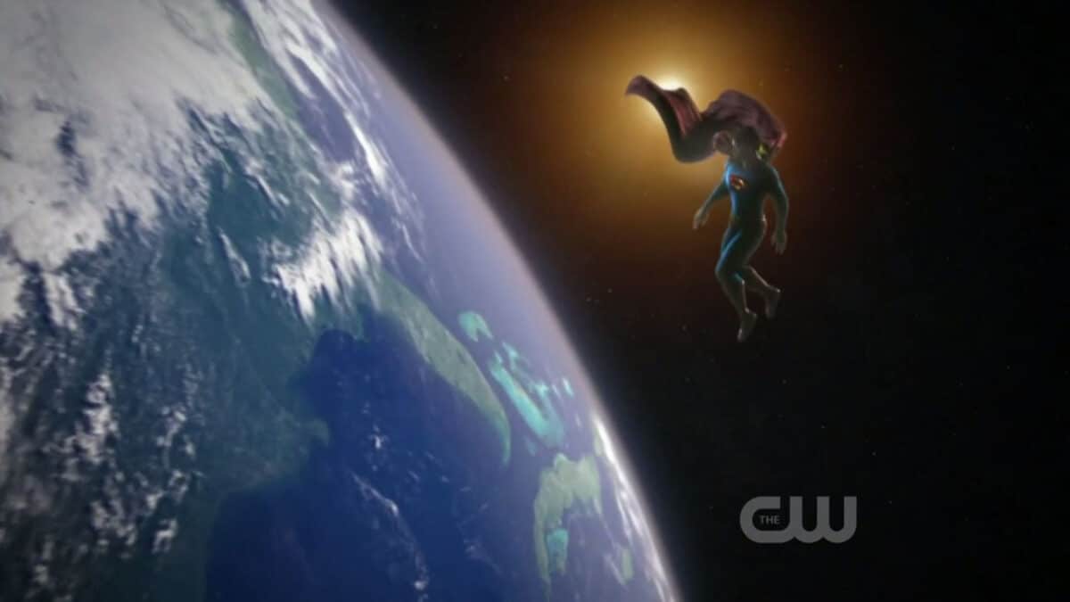 smallville clark kent superman pushed planet