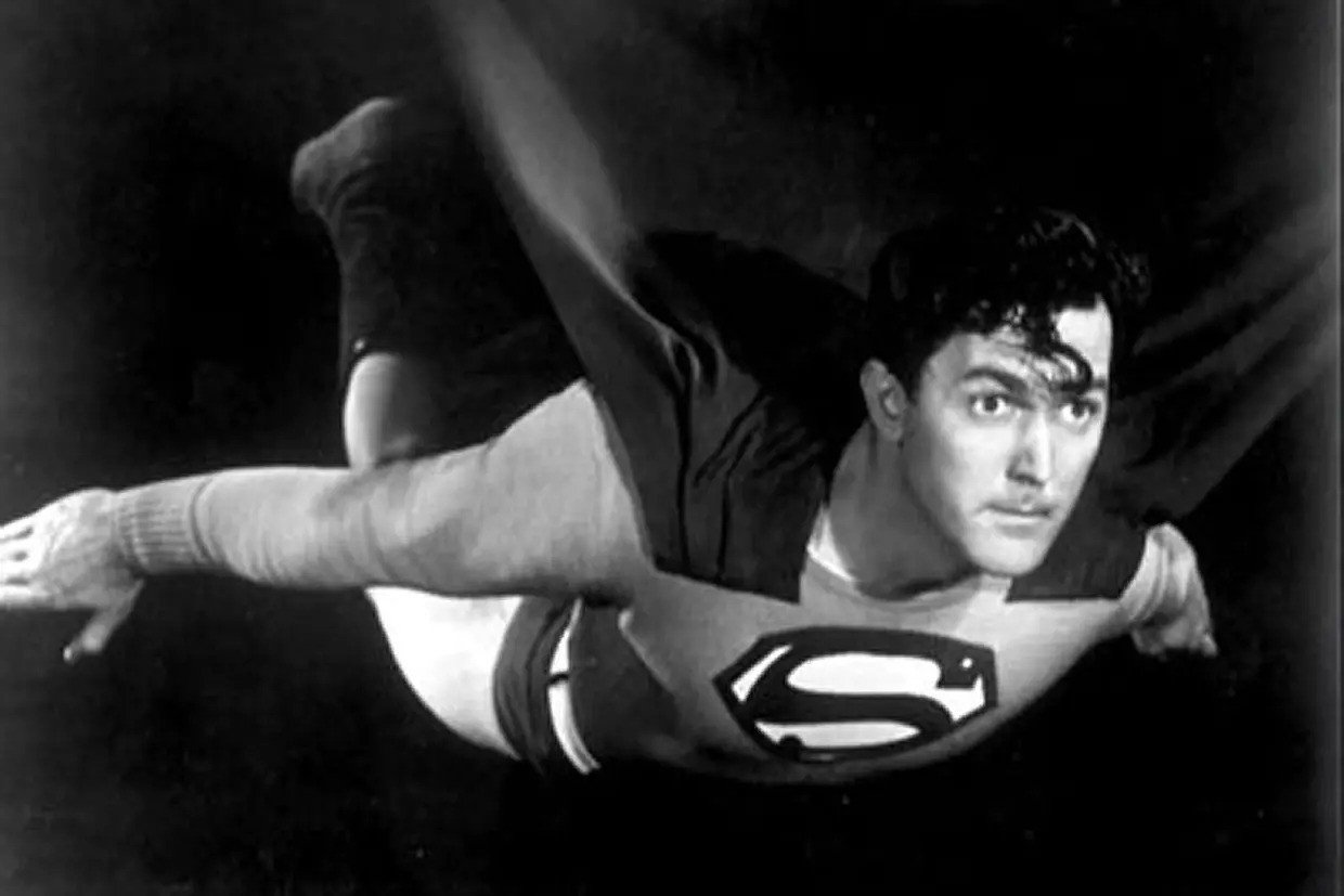 Atom Man Vs Superman (1950) Review