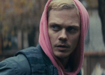 locked-movie-review-bill-skarsgard